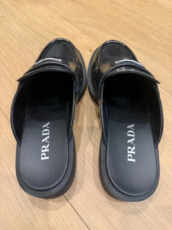 Prada Black Spazzolato Leather Slip On Loafer - size 39.5 - Picture 3 of 8